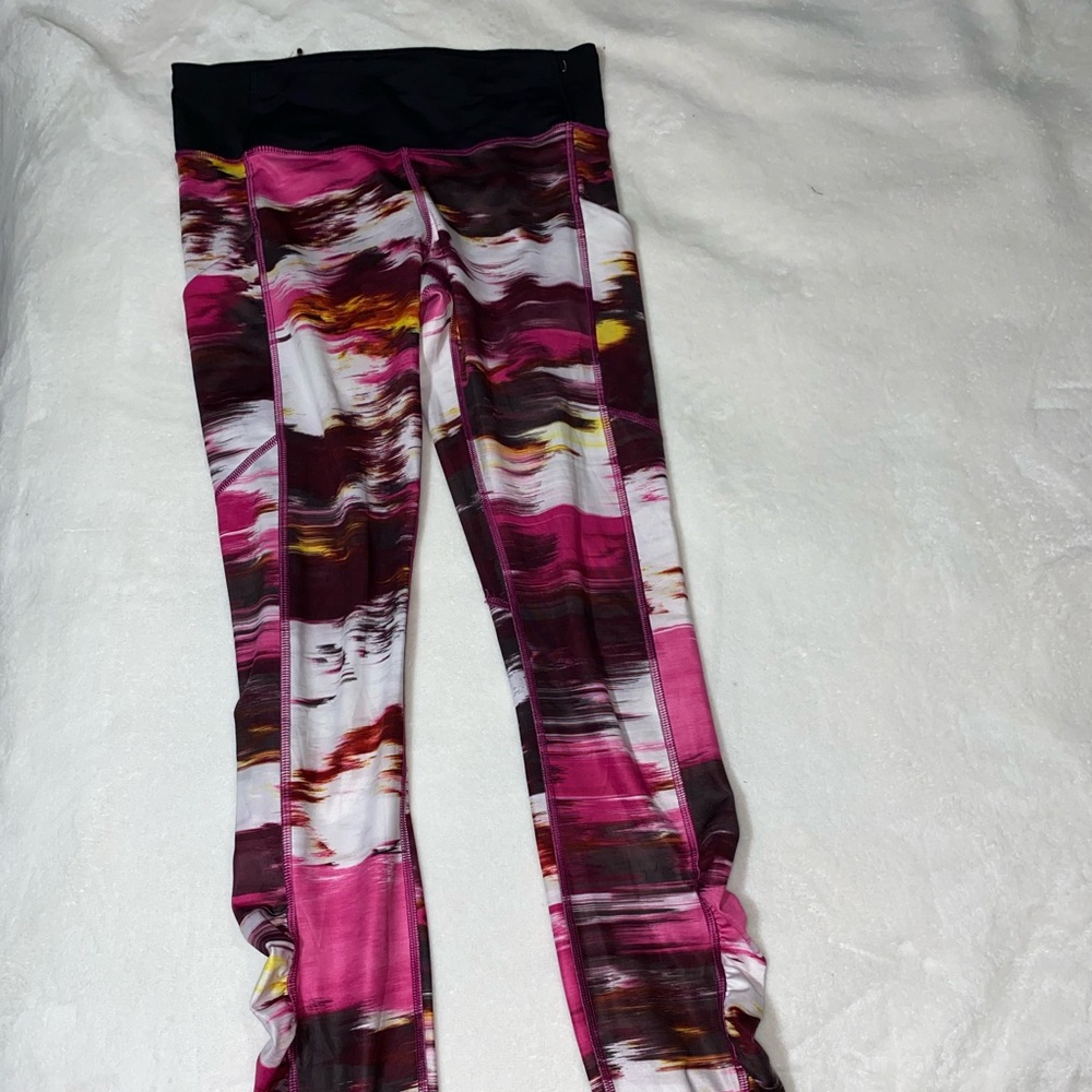 Lululemon  leggings size 6 Multicolor